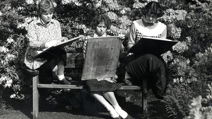 Students drawing in the gardens at Wentworth, 1958